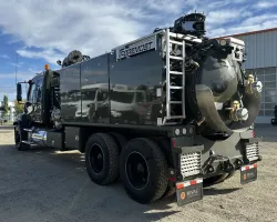 2026 Freightliner 108SD | Thumbnail Photo 3 of 5