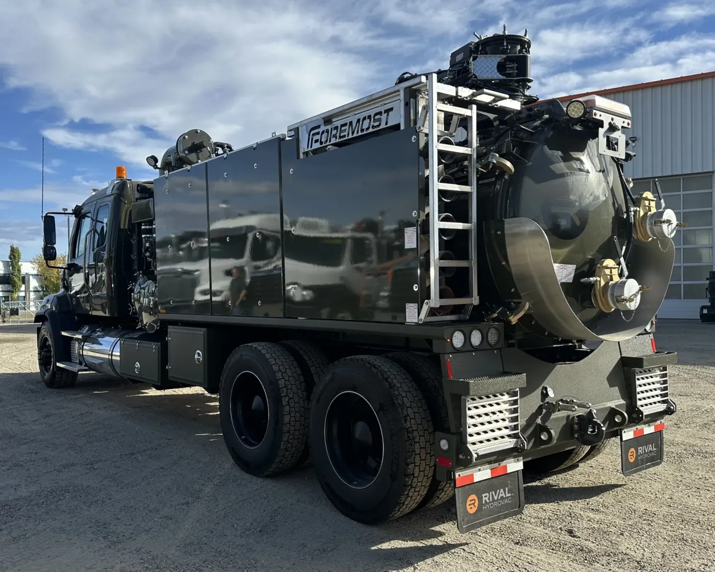 2026 Freightliner 108SD | Photo 3 of 5