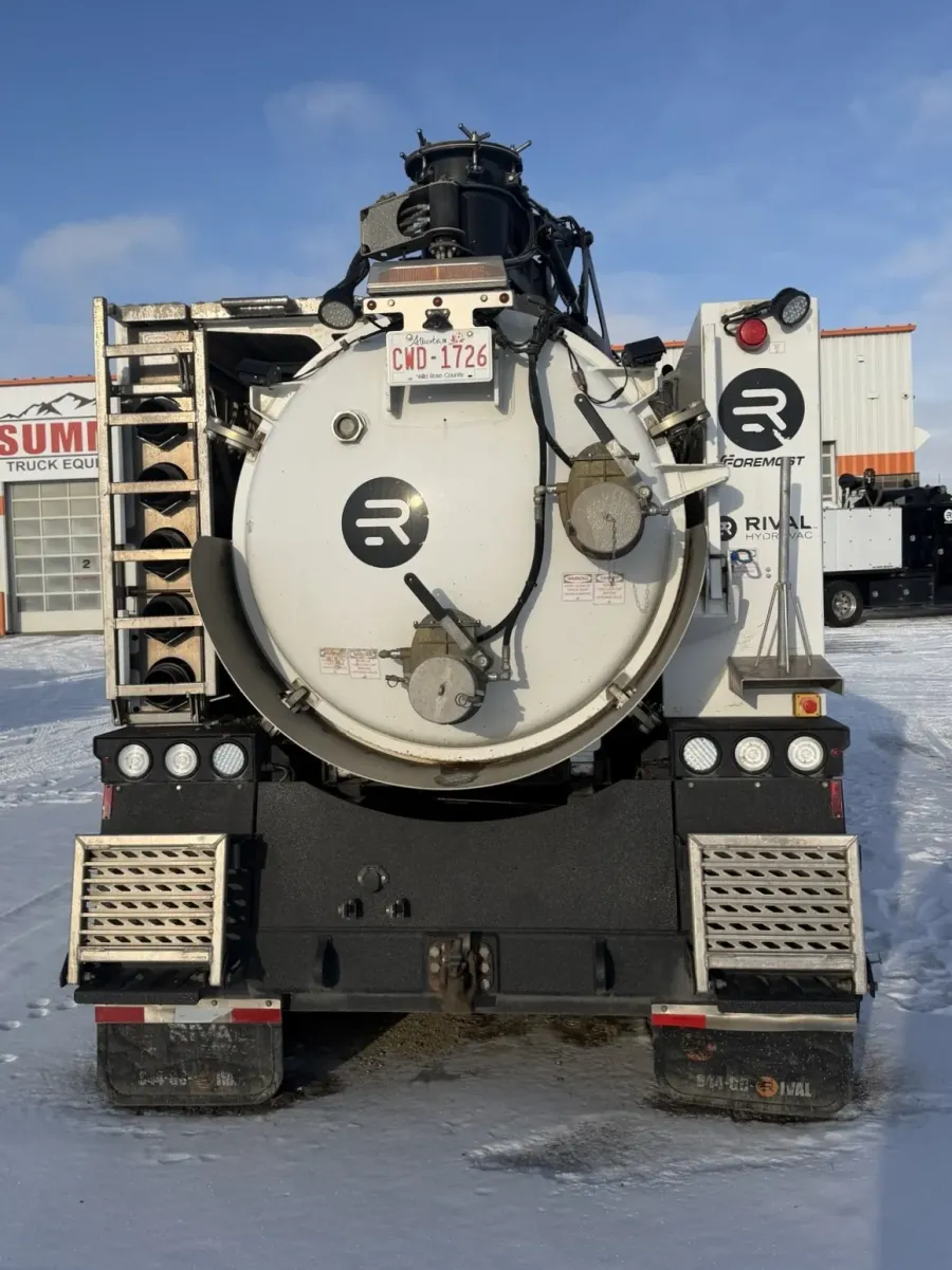 2024 Freightliner 108SD | Photo 5 of 5