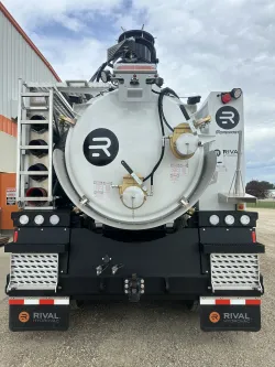 2026 Freightliner 114SD Rival T10 | Thumbnail Photo 5 of 5