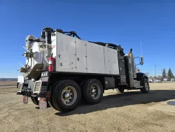 2019 Peterbilt 348 | Thumbnail Photo 5 of 5