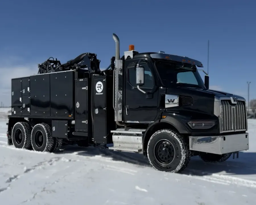 2026 Western Star 47X | Photo 2 of 5