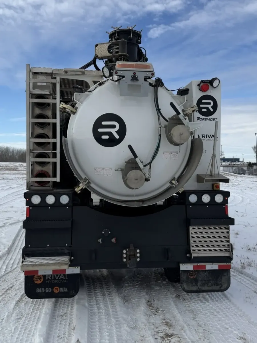 2024 Freightliner 114SD | Photo 5 of 5