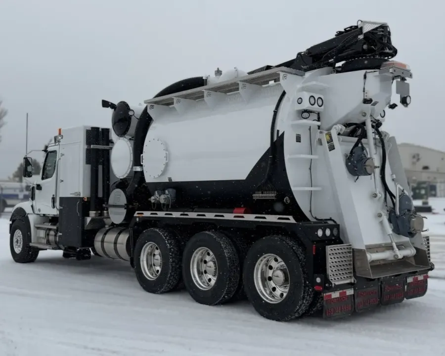 2026 Western Star 47X | Photo 3 of 5