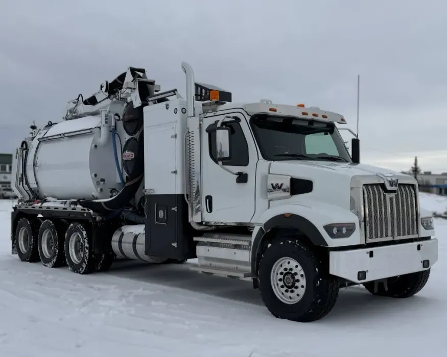 2026 Western Star 47X | Photo 2 of 5