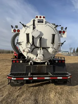 2026 Freightliner 114SD | Thumbnail Photo 5 of 5