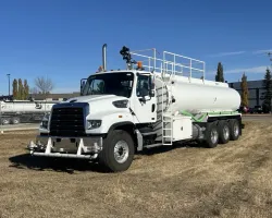 2024 Freightliner 114SD | Thumbnail Photo 1 of 5