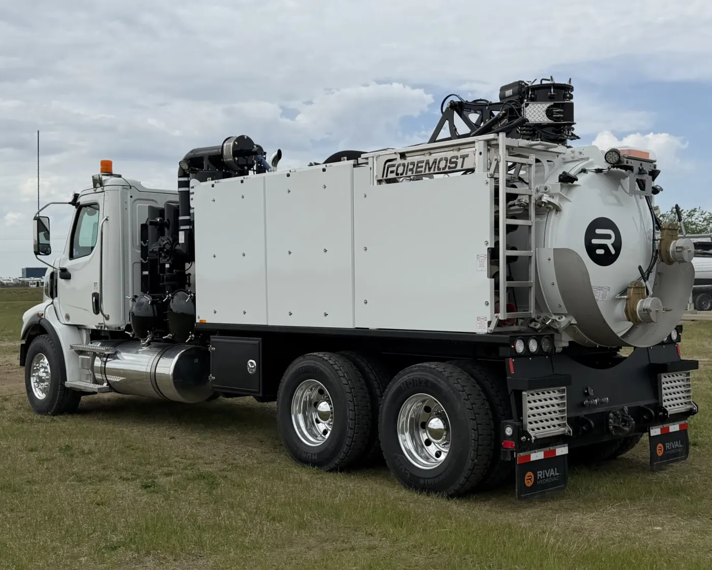 2026 Western Star 47X | Photo 4 of 5