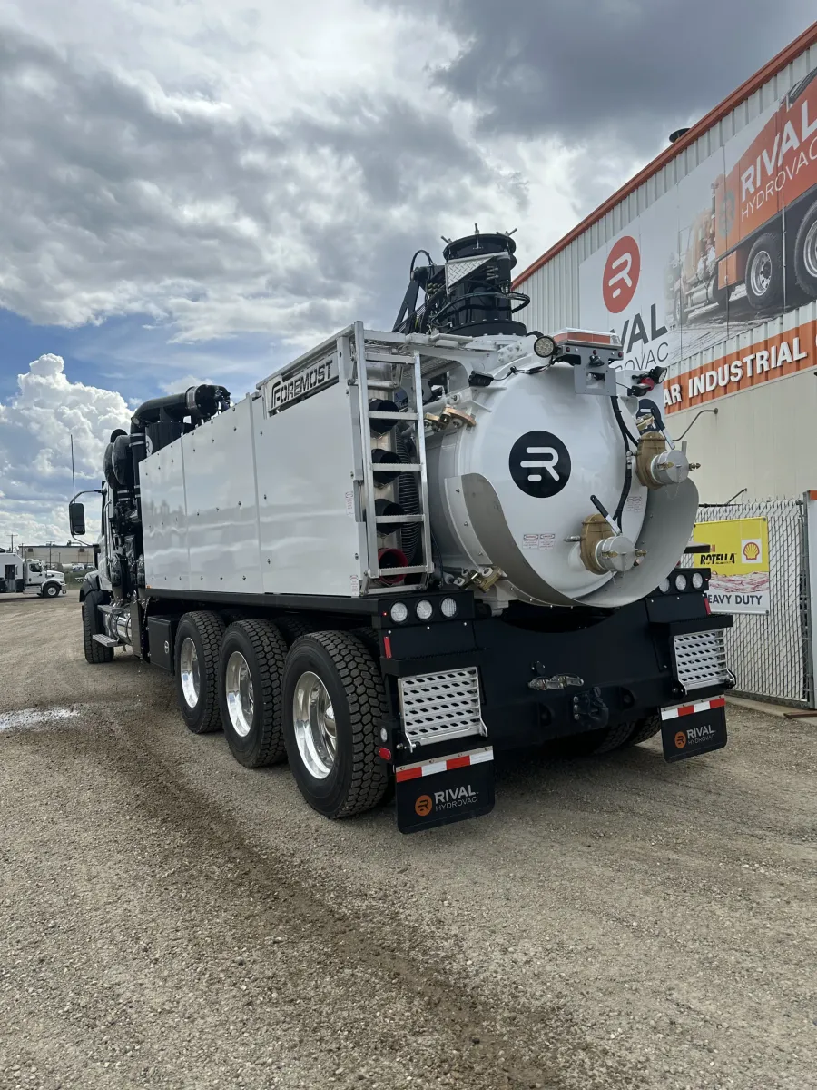 2025 Western Star 47X | Photo 4 of 5