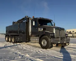 2022 Western Star 49X | Thumbnail Photo 2 of 5