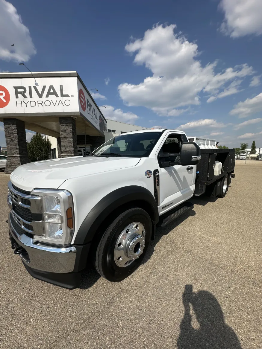 2024 Ford F6L | Photo 1 of 5