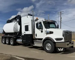 2026 Western Star 49X | Thumbnail Photo 2 of 5