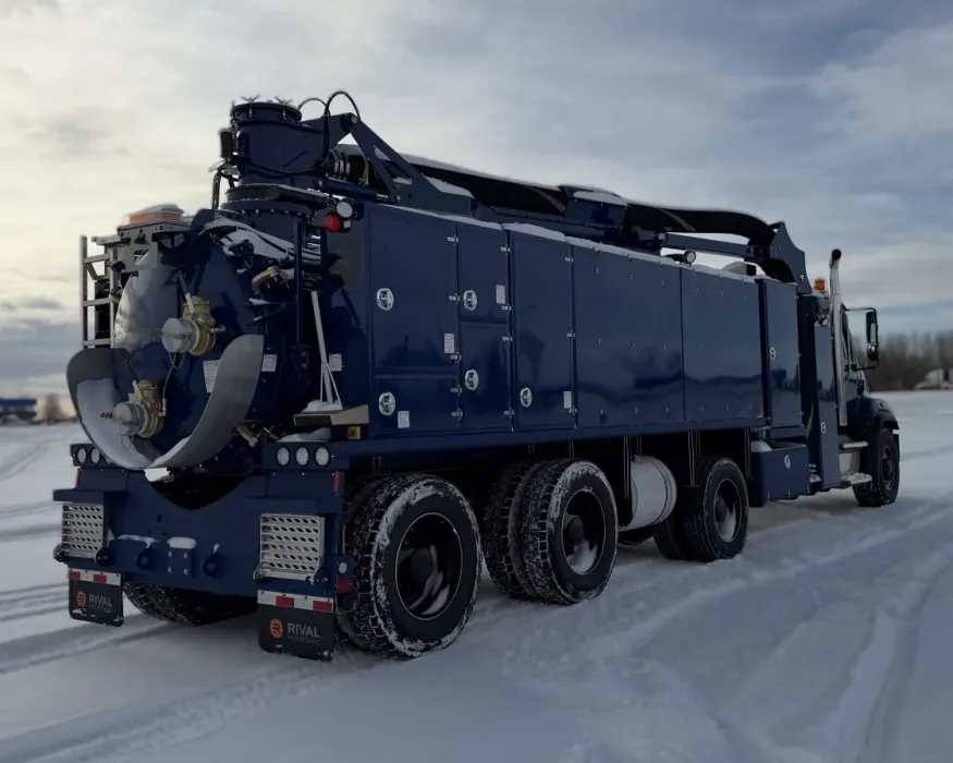 2026 Freightliner 114SD | Photo 3 of 5