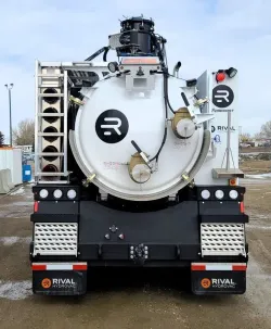 2024 Freightliner 114SD | Thumbnail Photo 4 of 5