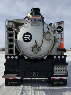 2025 Freightliner 114SD | Thumbnail Photo 5 of 5