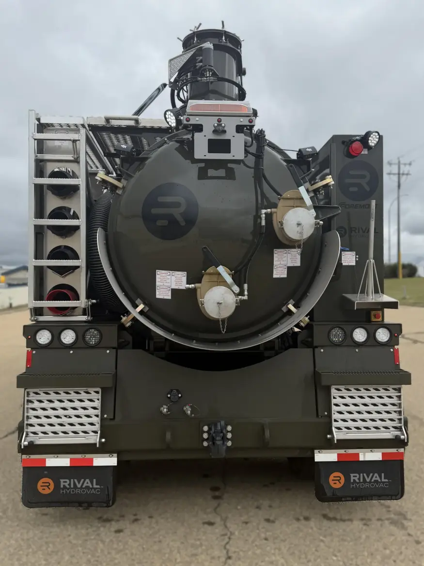 2026 Freightliner 114SD | Photo 5 of 5