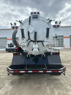 2025 Western Star 47X | Thumbnail Photo 4 of 5