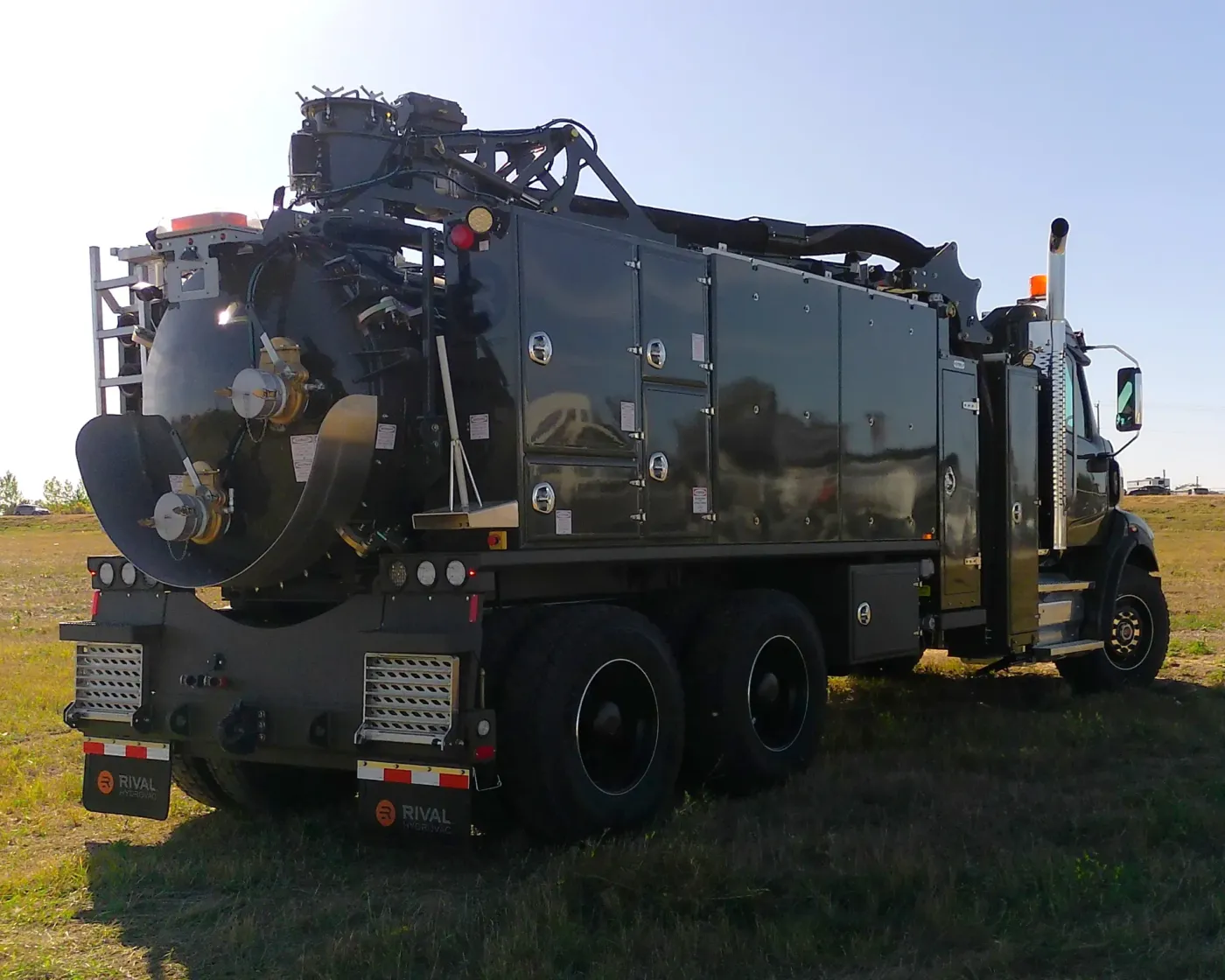 2026 Western Star 47X | Photo 3 of 5