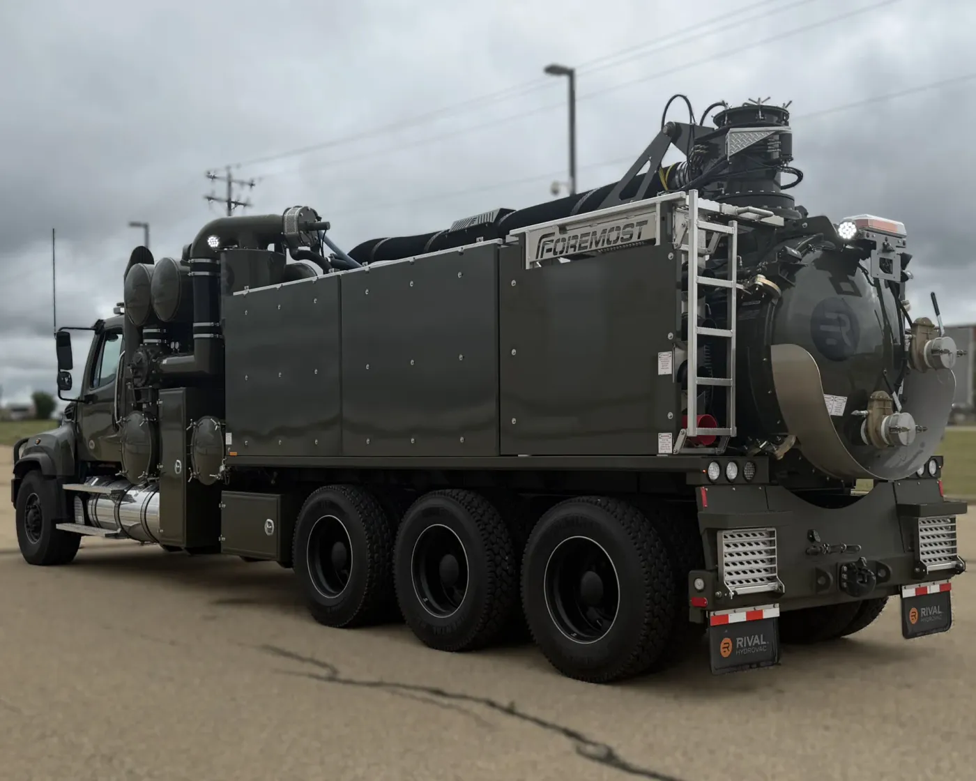 2026 Freightliner 114SD | Photo 4 of 5