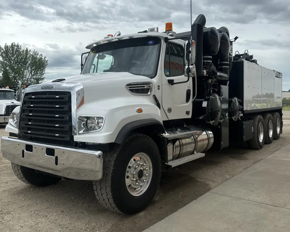 2026 Freightliner 114SD Rival T10