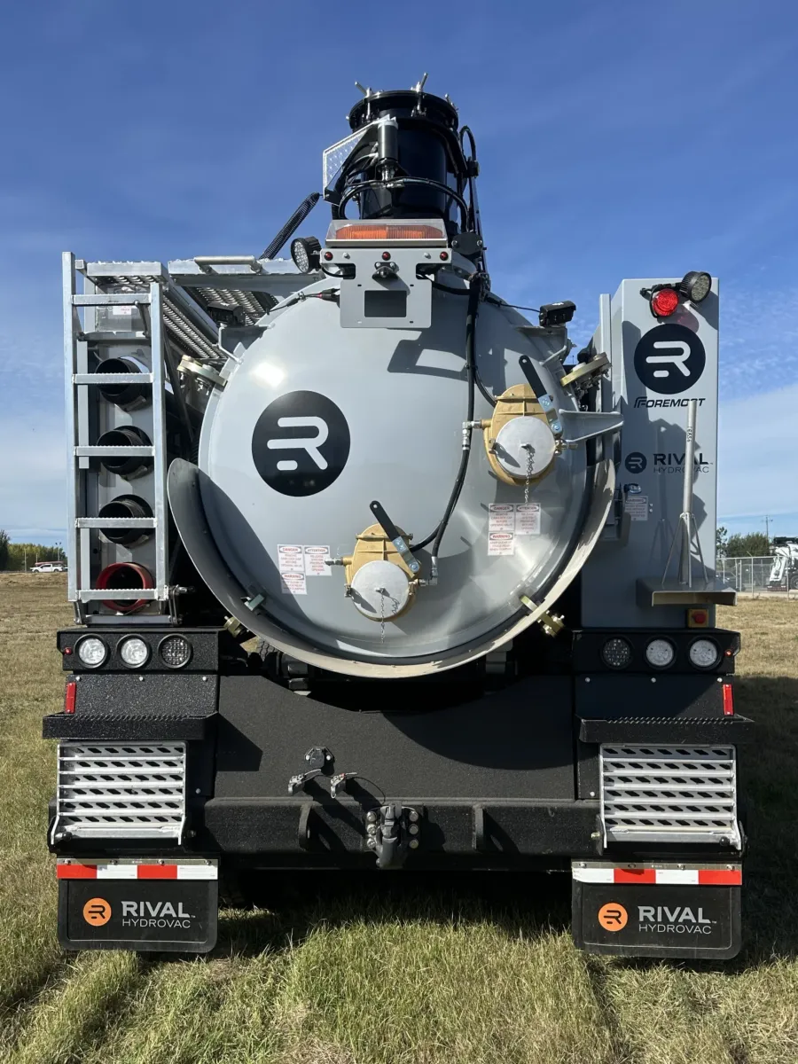 2026 Freightliner 114SD | Photo 5 of 5