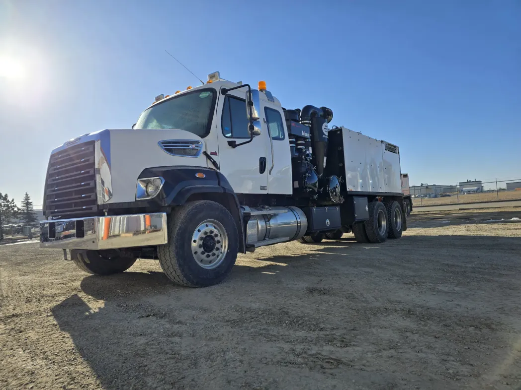 2024 Freightliner 108SD 