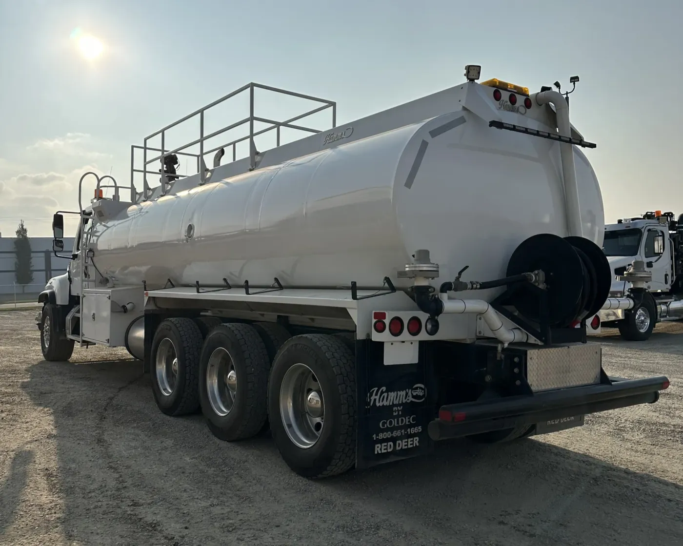 2024 Freightliner 114SD | Photo 3 of 5