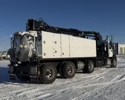 2026 Western Star 47X | Thumbnail Photo 3 of 5