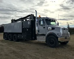2026 Western Star 47X | Thumbnail Photo 2 of 5