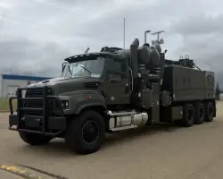 2026 Freightliner 114SD | Thumbnail Photo 1 of 5