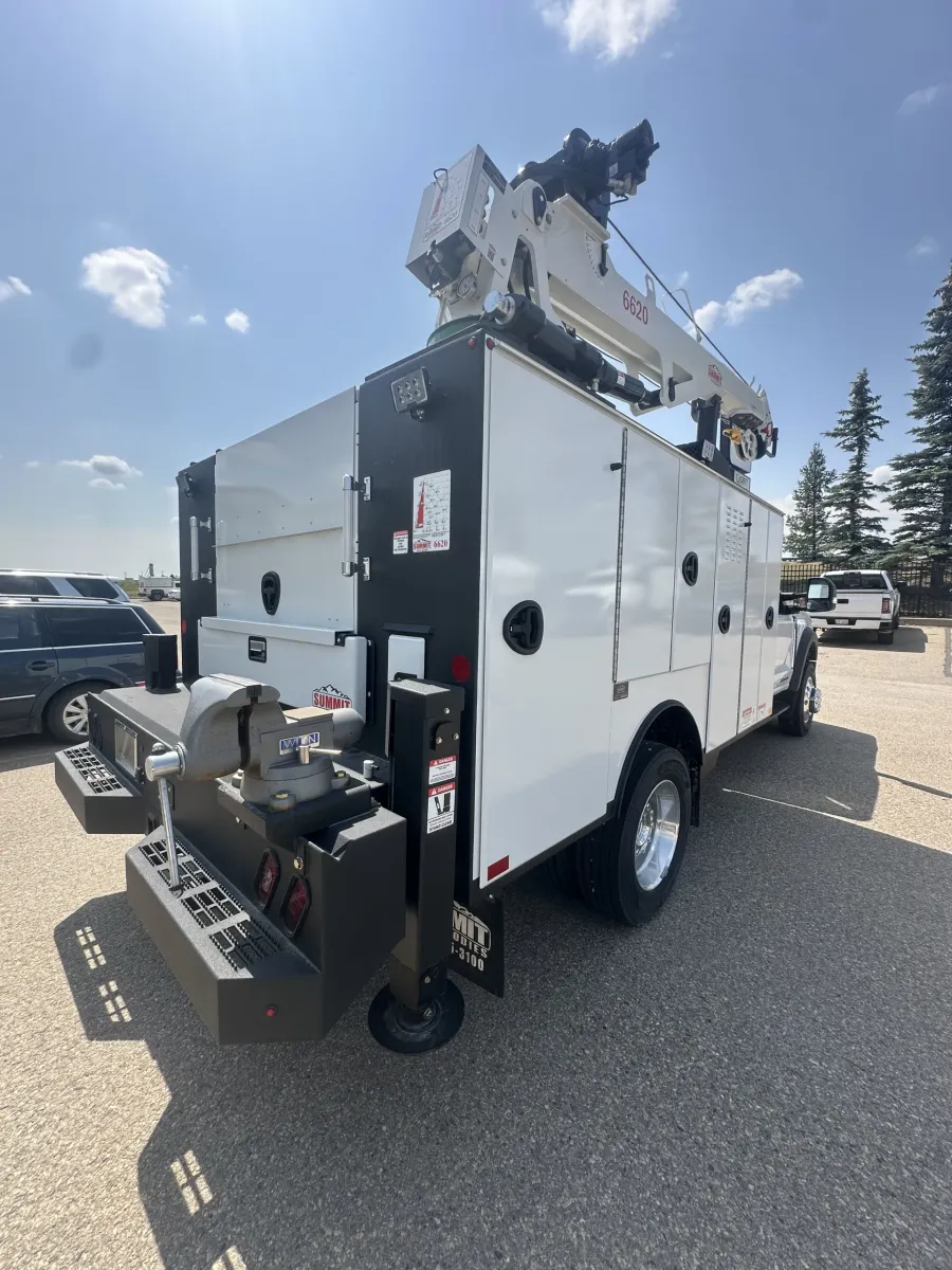 2024 Ford F6L | Photo 4 of 5