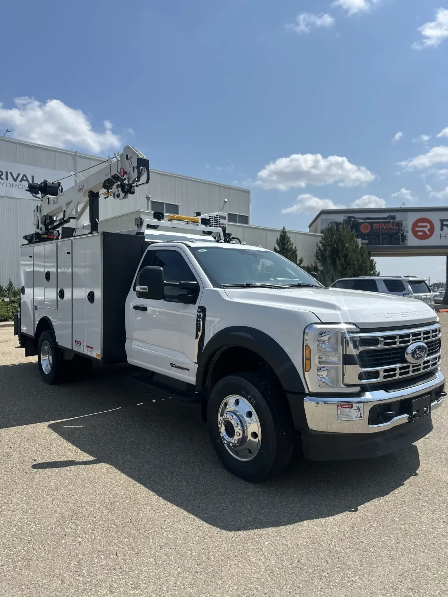2024 Ford F6L | Photo 2 of 5