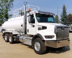 2026 Western Star 47X | Thumbnail Photo 2 of 5