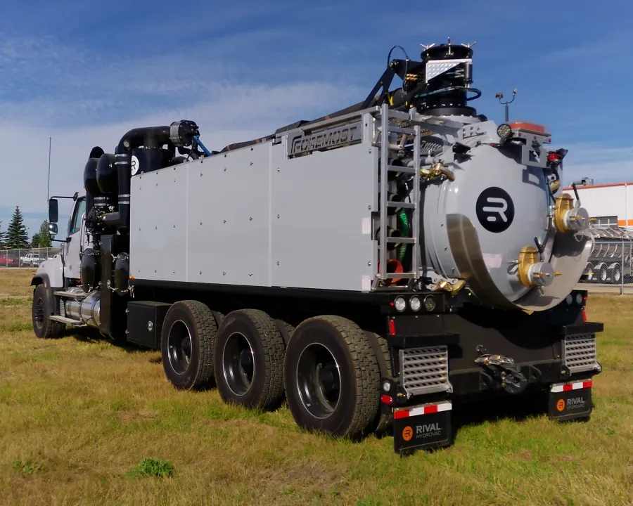 2026 Freightliner 114SD | Photo 4 of 5