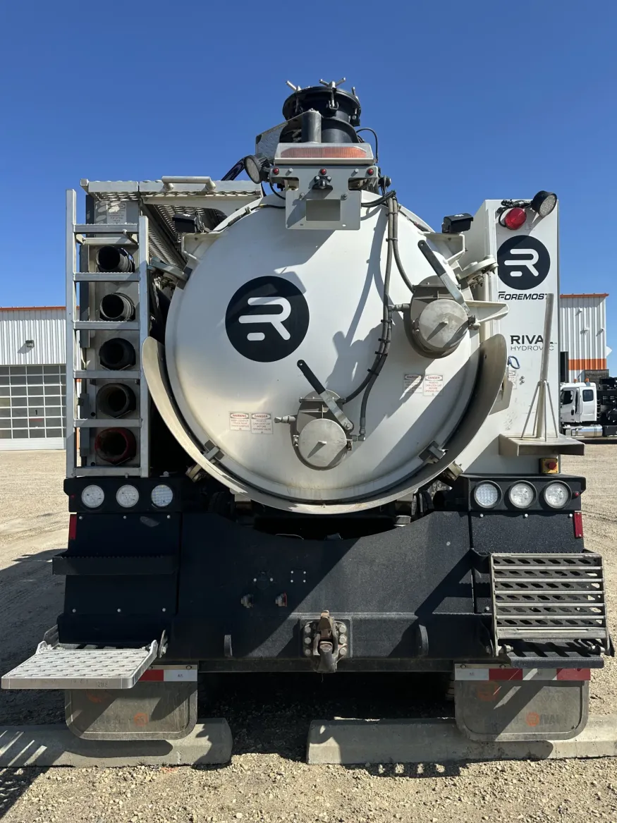 2024 Freightliner 114SD | Photo 5 of 5