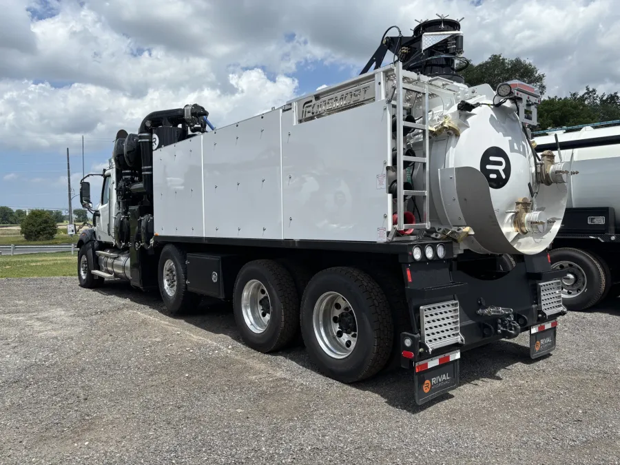 Western Star 47X | Photo 4 of 4