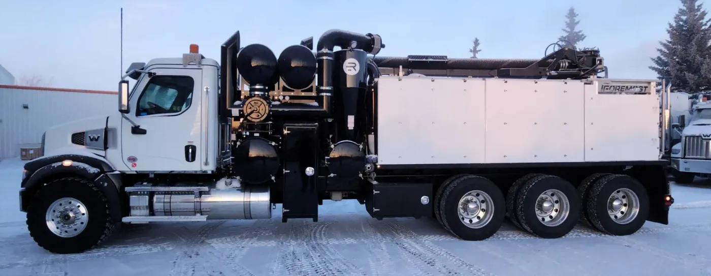 2025 Freightliner 114SD | Photo 5 of 5