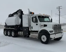 2026 Western Star 47X | Thumbnail Photo 2 of 5