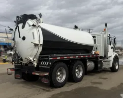 2024 Western Star 47X | Thumbnail Photo 3 of 5