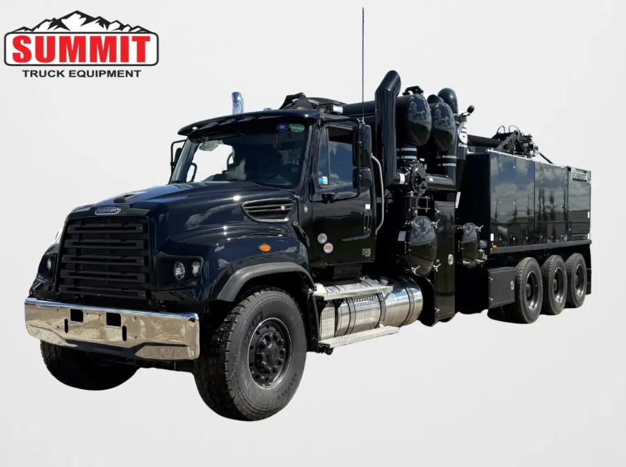 2027 Freightliner 114SD | Photo 1 of 5