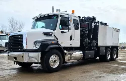 2024 Freightliner 114SD | Thumbnail Photo 1 of 5