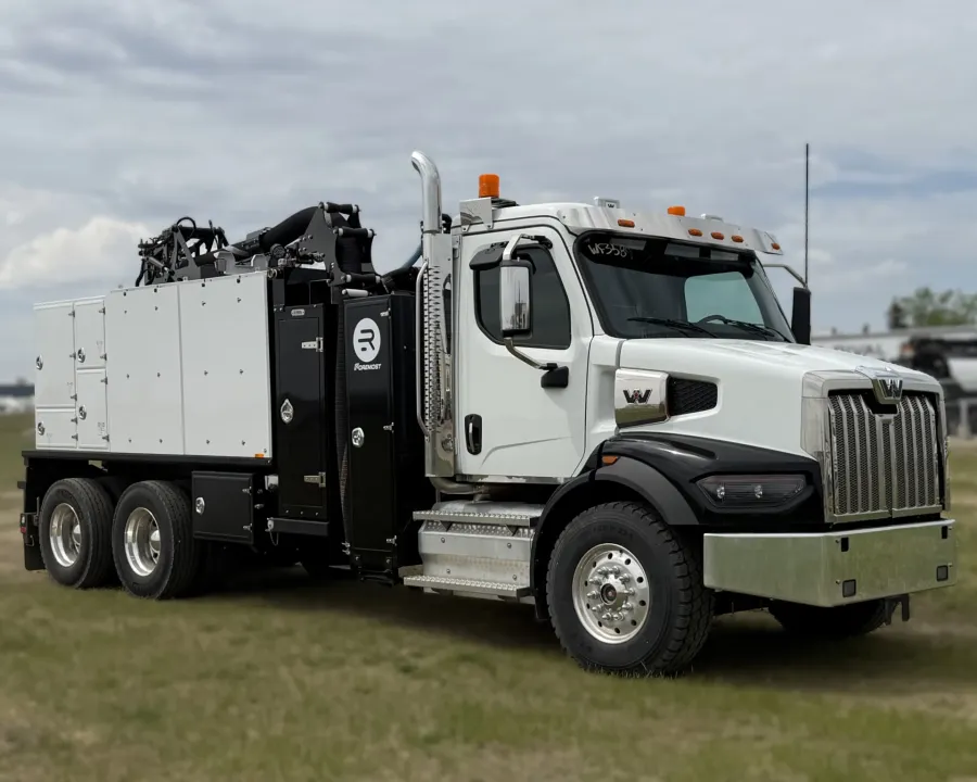 2026 Western Star 47X | Photo 2 of 5